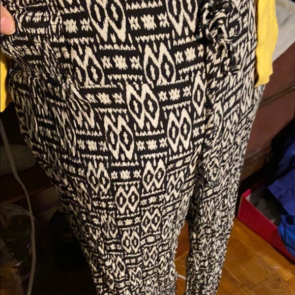 C Wonder tribal print palazzo pants SZ MED - Picture 2 of 4